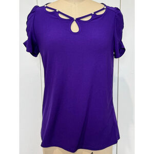 Women's 89th + MADISON Purple Short Sleeve stretch knit top with Pearl Detail SP